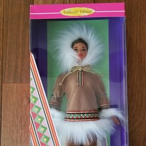 NEW IN ORIGINAL BOX 1996 DOLLS OF THE WORLD COLLECTION ARTIC BARBIE.
